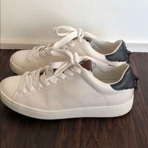 Beautiful Coach White and Navy Sneakers